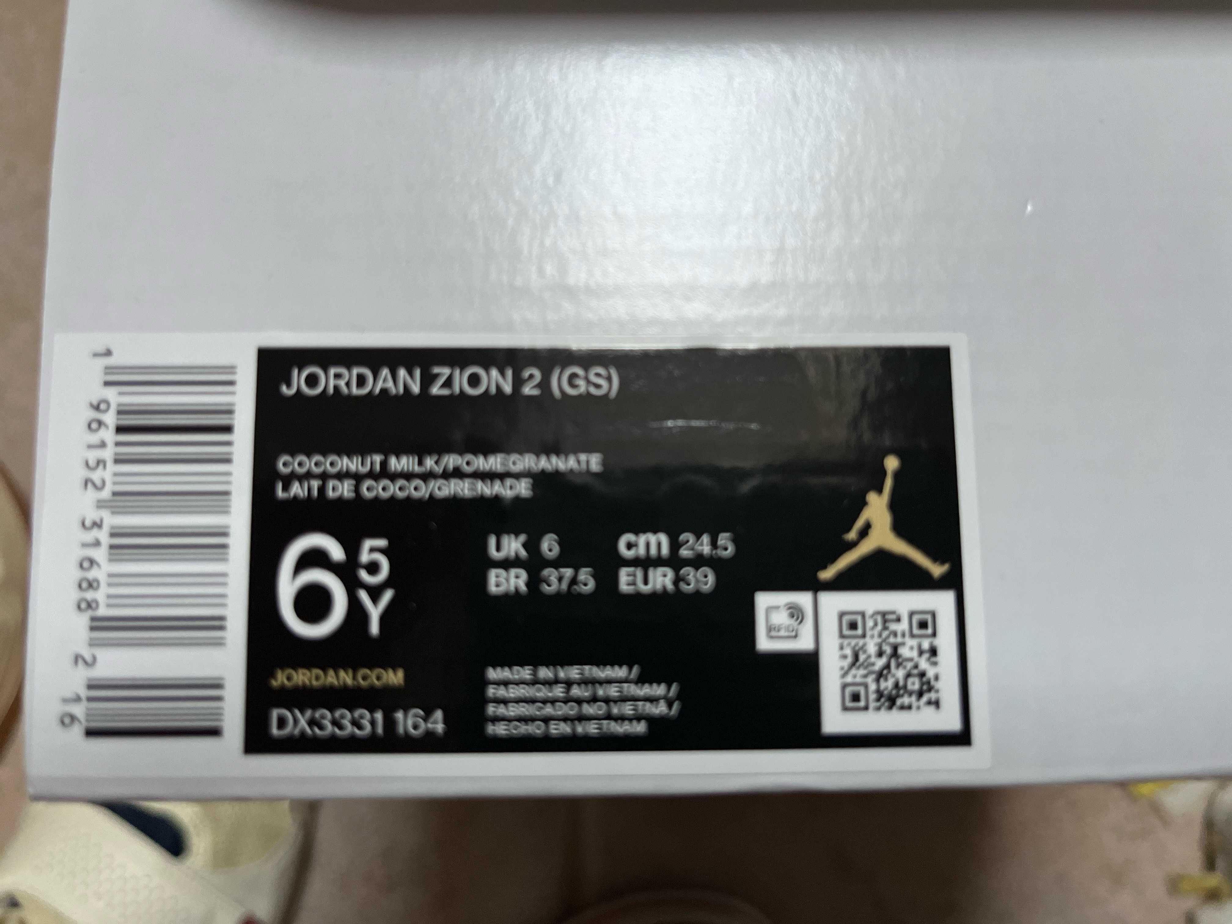 NIKE Jordan ZION 2 r. 39