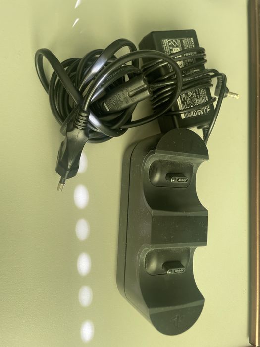 PS4 Orginalna Podwójna Stacja Ładująca SONY