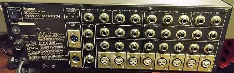 Colunas Cerwin Vega / Amplificador 2 Vias AB / Mesa Yamaha MC802