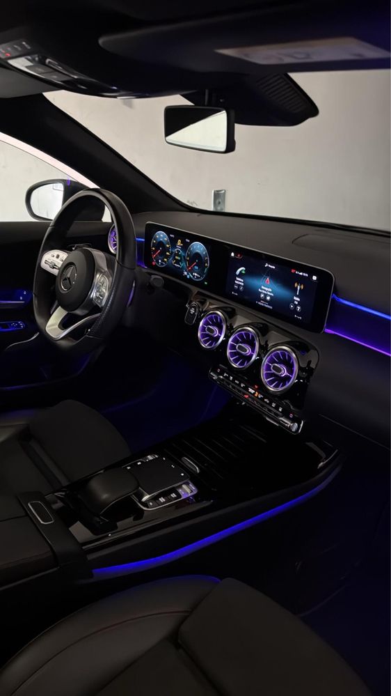 Mercedes A250e AMG Premium Plus