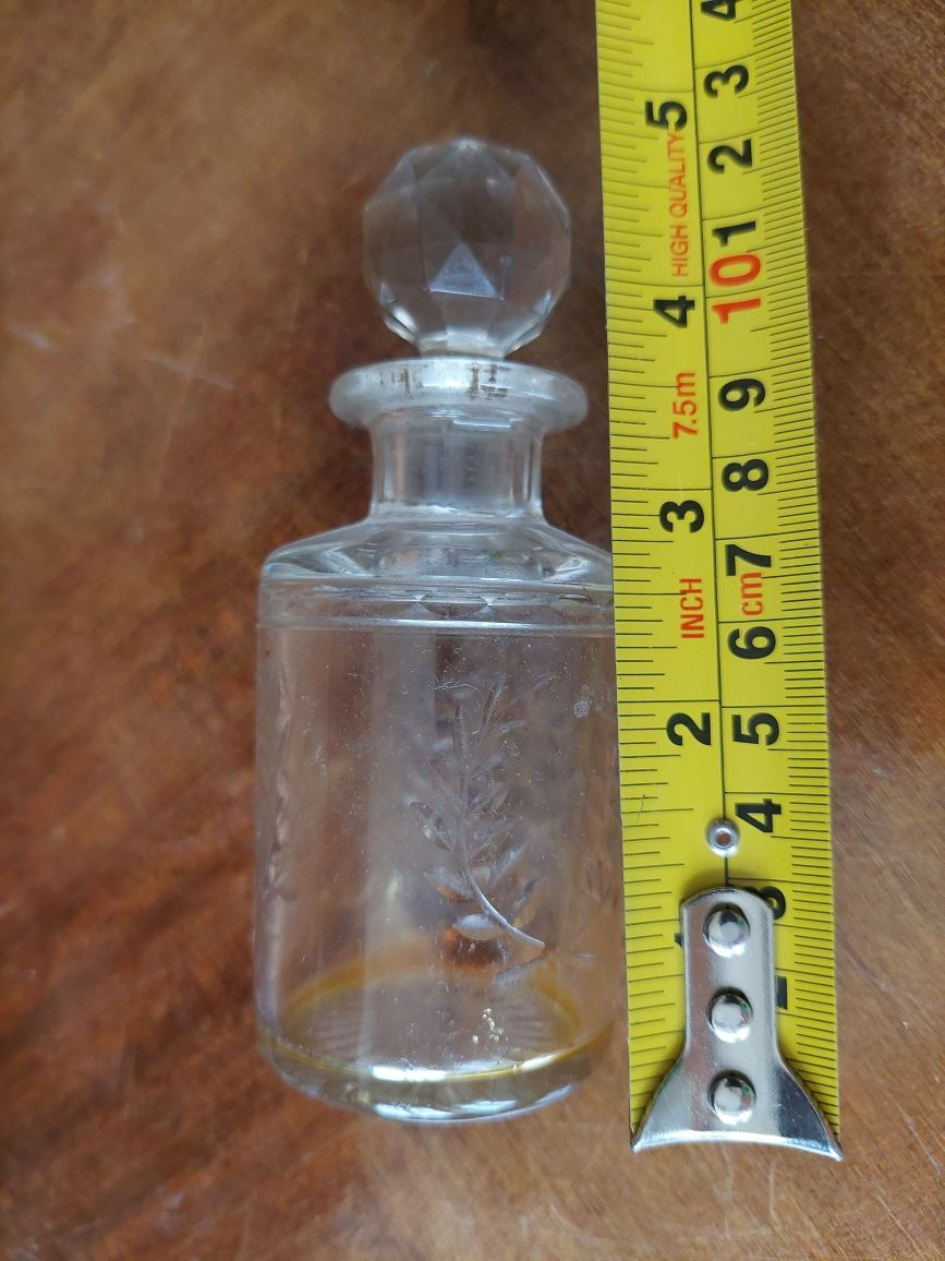 Frasco antigo para perfume?