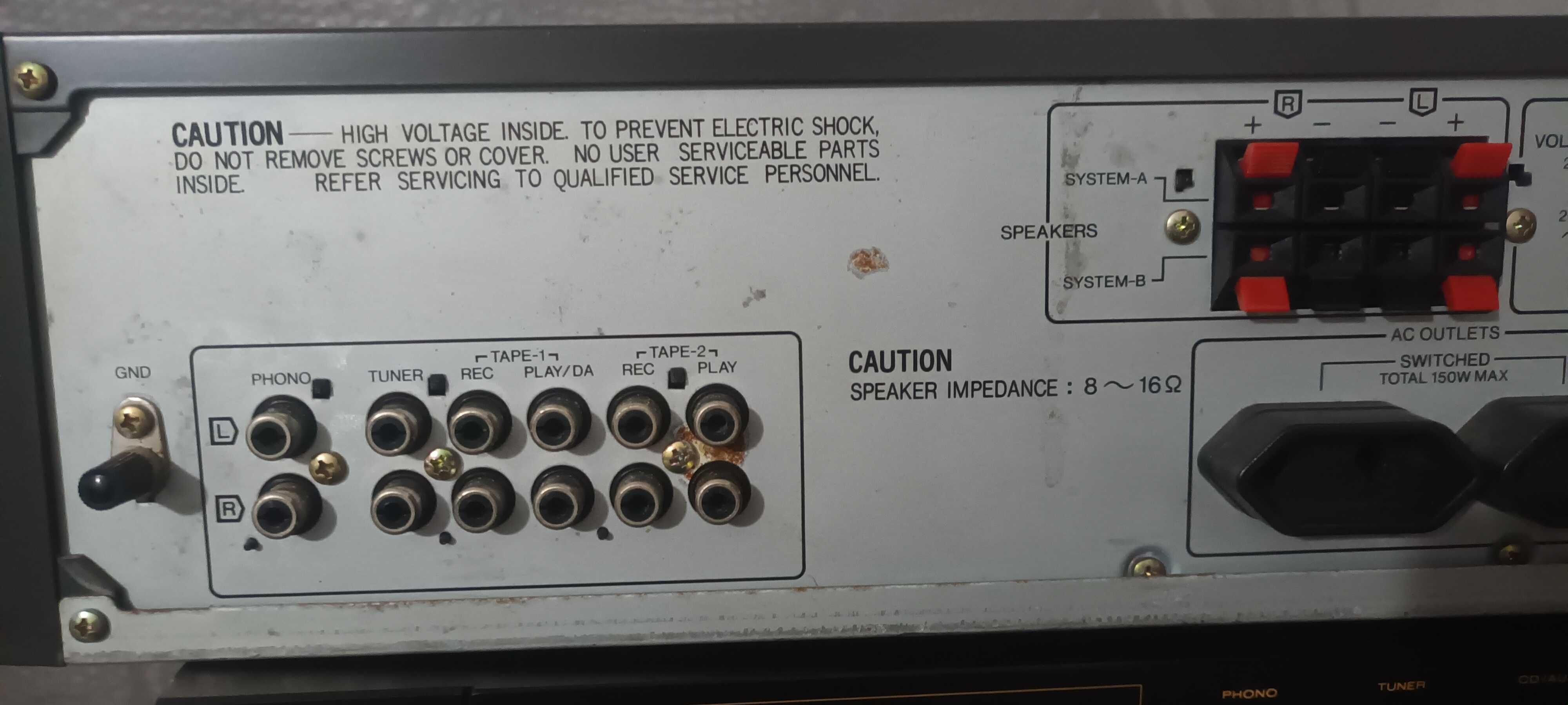 Amplificador Sansui