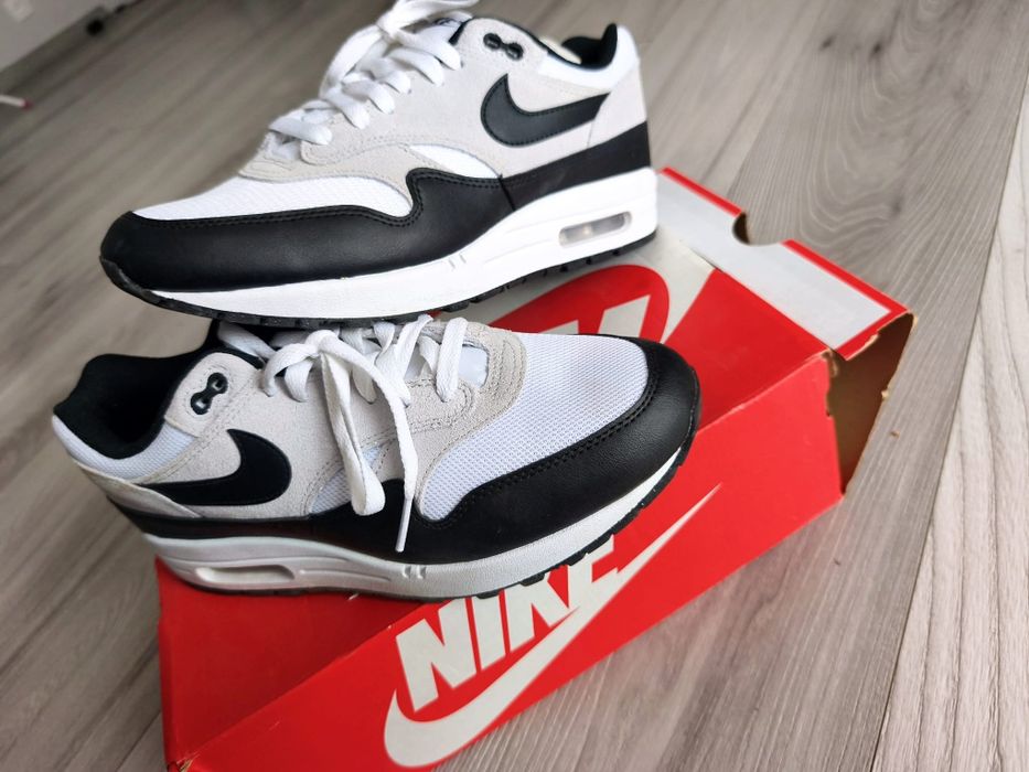 Buty NIKE Air Max 1 white / obsidian roz 42