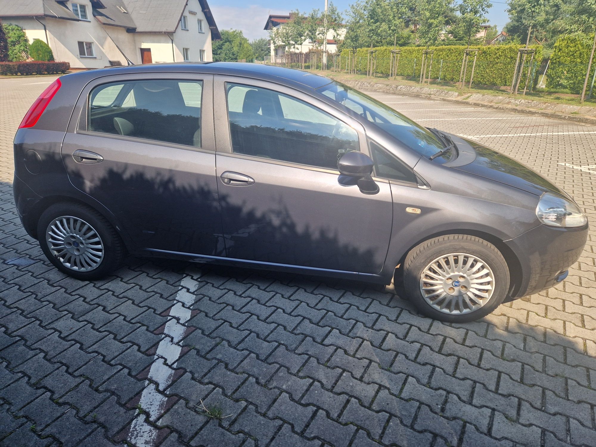 Fiat Grande Punto 1.2 benzyna niski przebieg