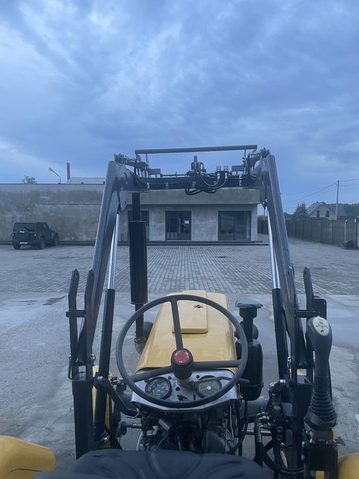 Ładowacz czołowy TUR 3 sekcyjny z euroramką C330/C360