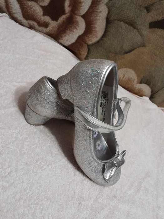 Праздничные  туфли от25  - 37 размера