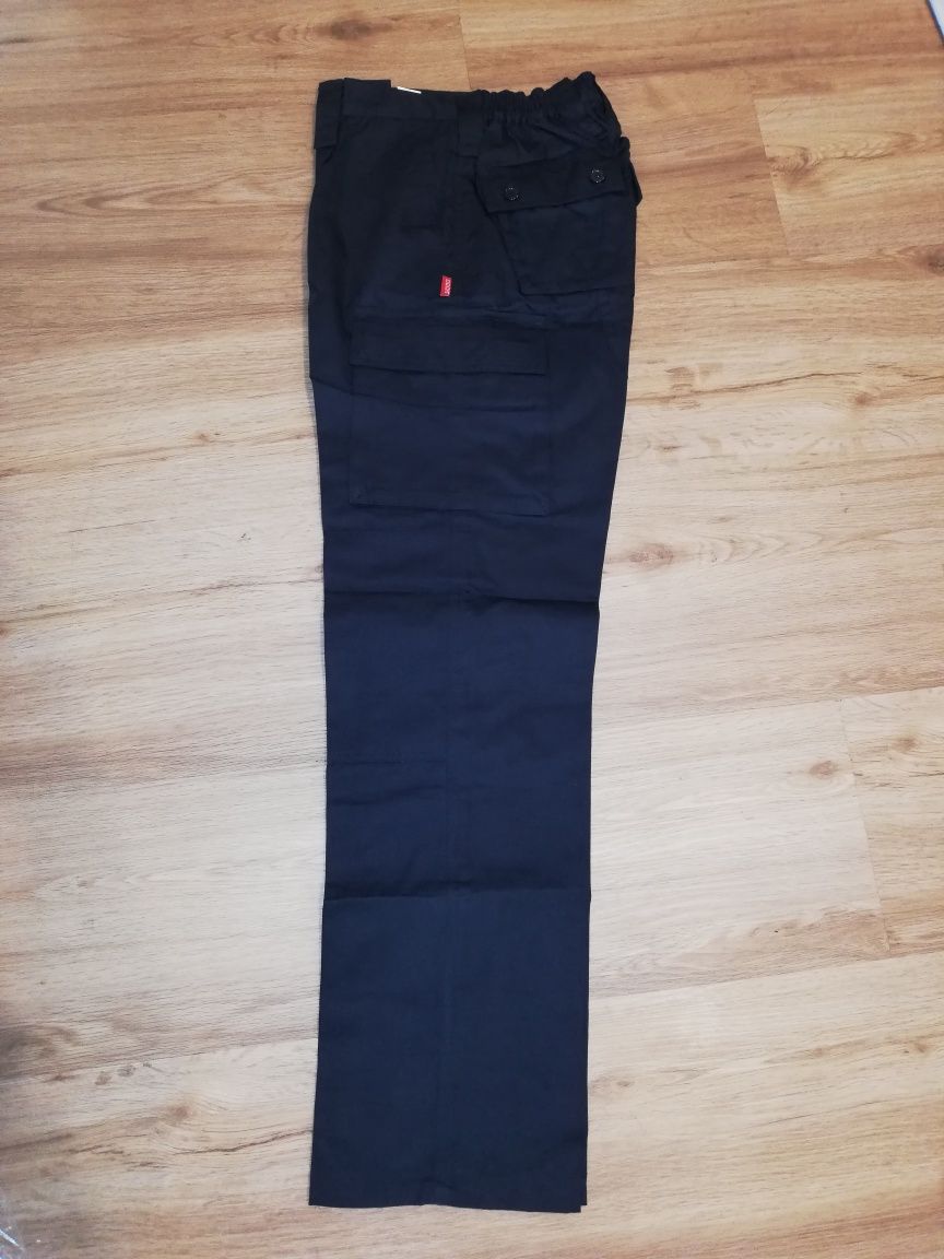 Calça multibolsos reforçadas - novas