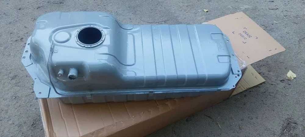 Топливный бак Соренто новый, паливний бак новий KIA Sorento 311103E900