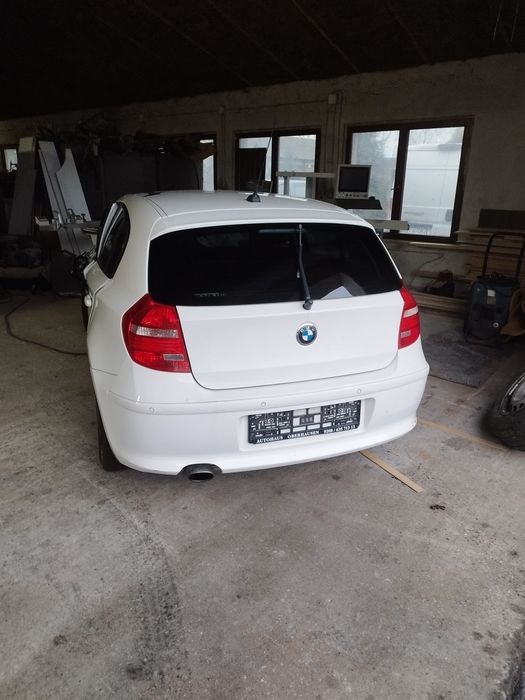 Zderzak tylny BMW e87 klapa drzwi i inne części mechaniczne