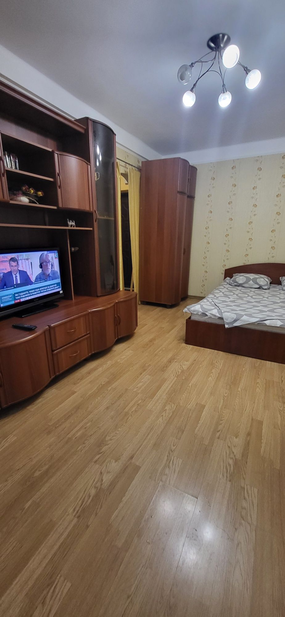 Сдам квартиру ул.Р.Ратушного 14  НАВС.  ЧЕРНЯХОВСКОГО