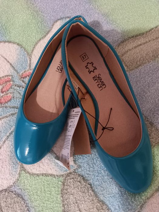Новые! Балетки/туфли  кожа/лак
