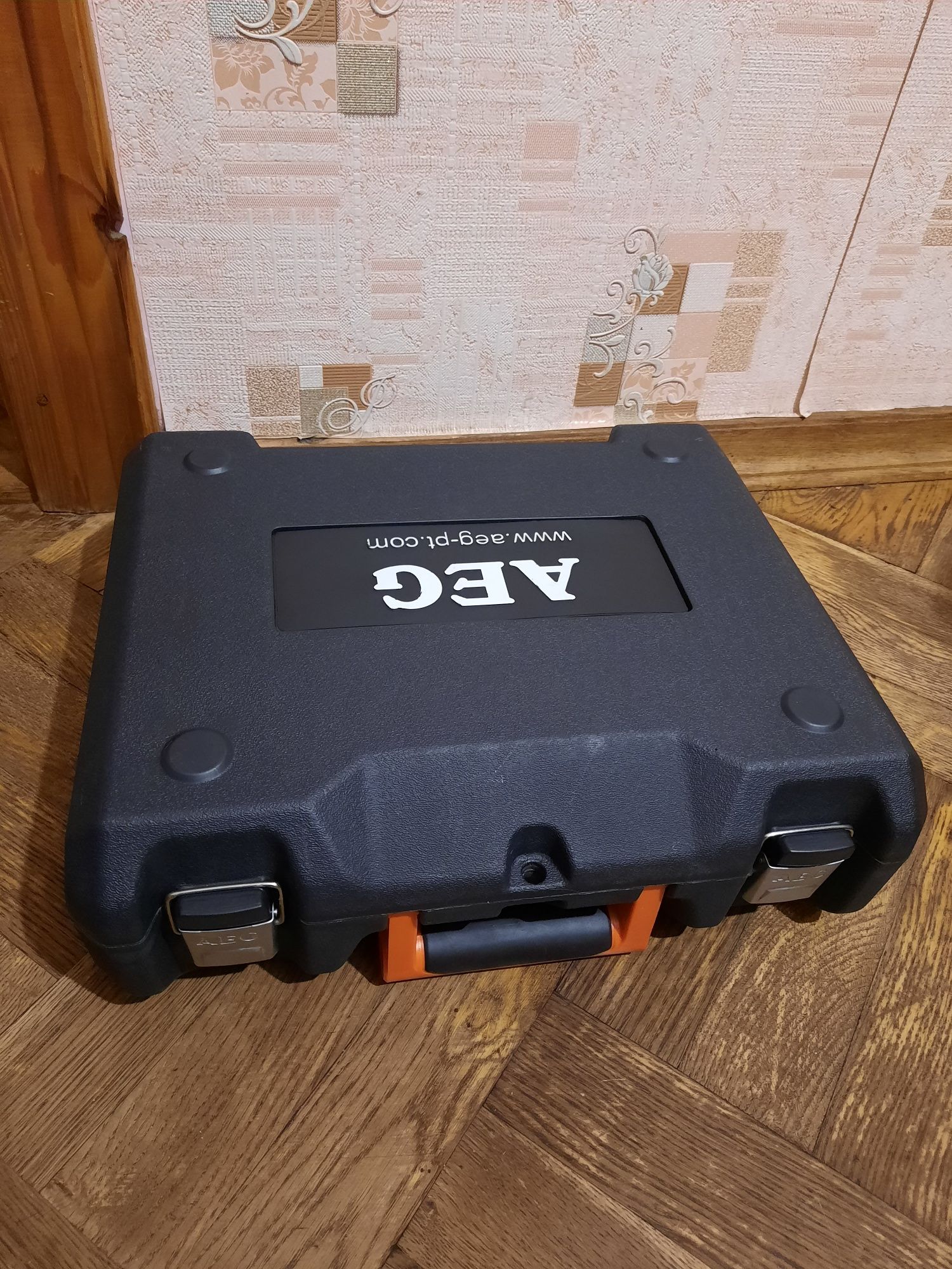 Дрель ударна двухшвидкісна AEG SB2E 1100 RV,1100вт