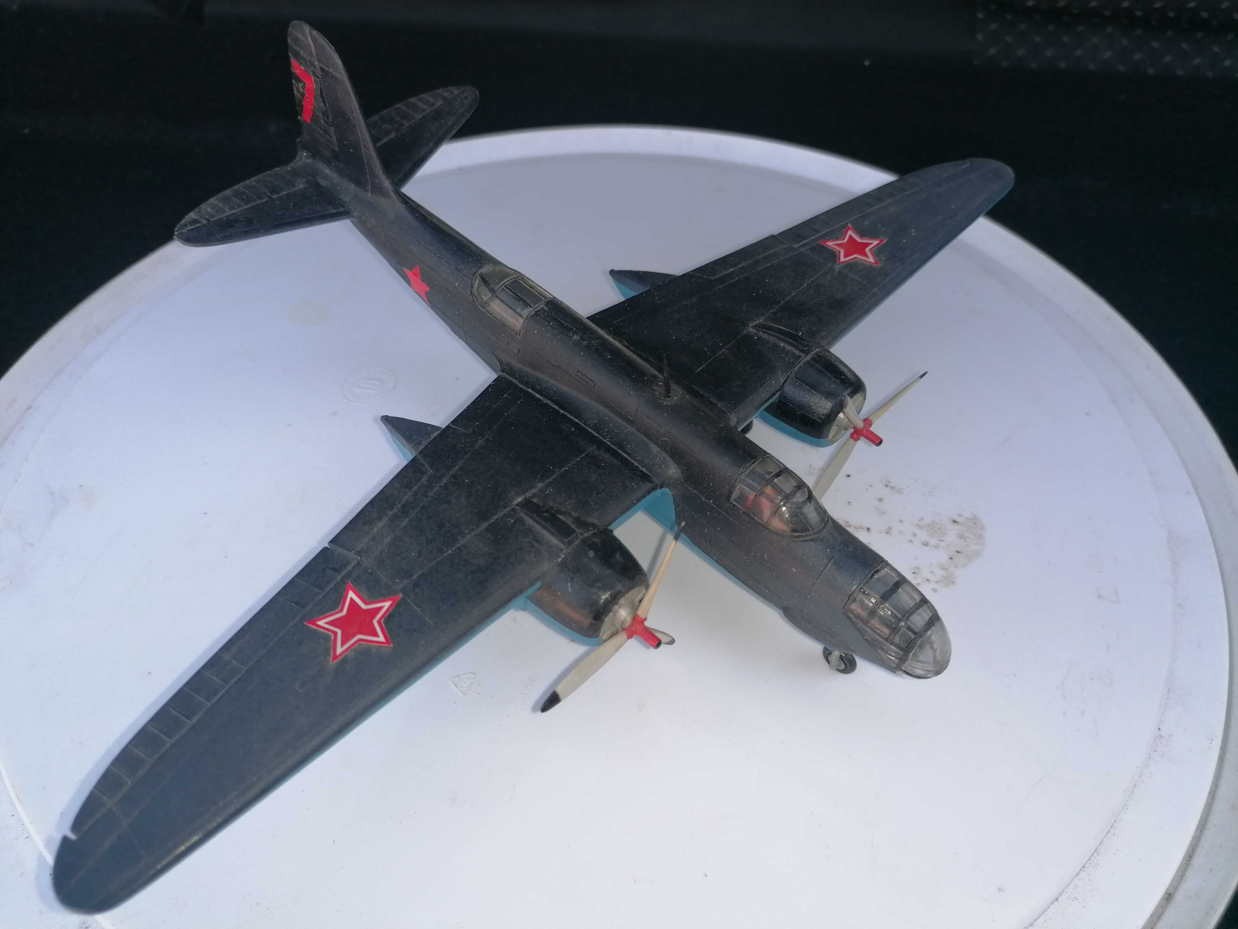 Моделі літака м 1:72 виробнитство до 1991 року.