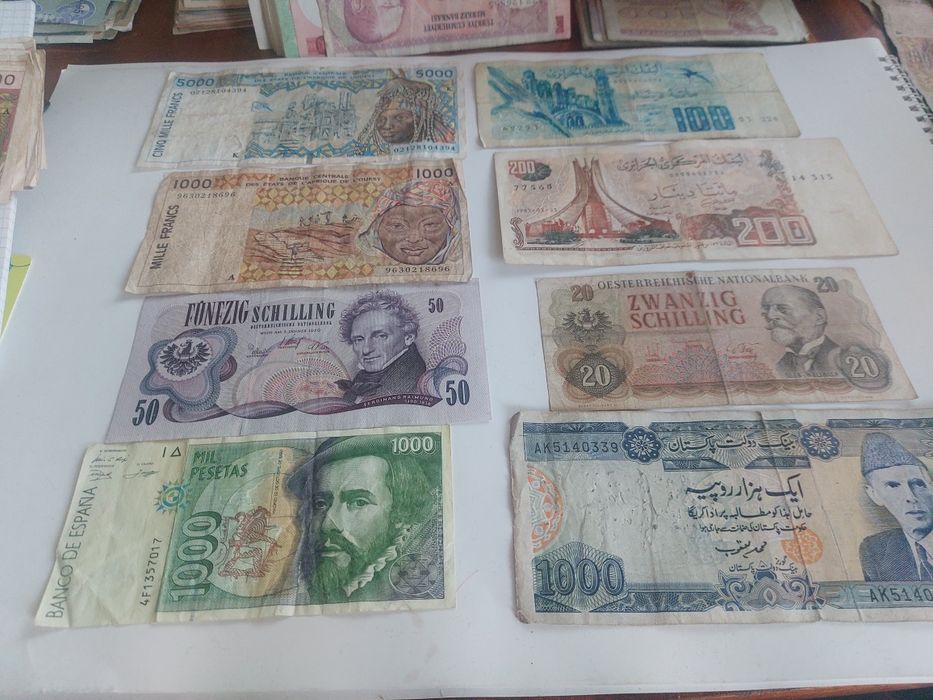 Zestaw banknotów