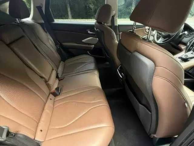 Acura RDX 2021 року, 2,0 бензин, Кросовер
