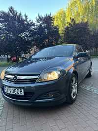 Opel astra h gtc