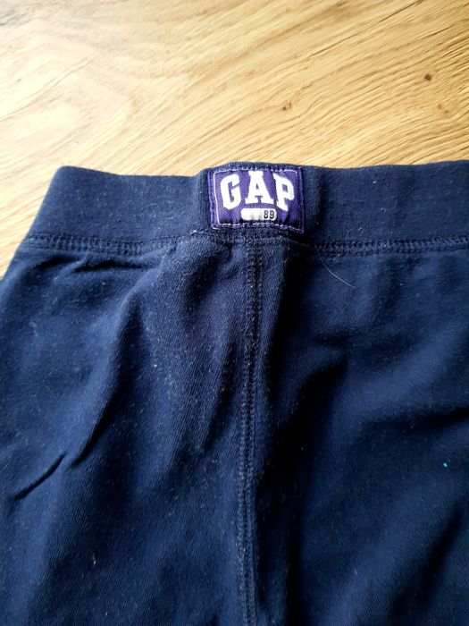 Spodnie Gap z uk stan b.dobry ro: .6- 12 miesiecy