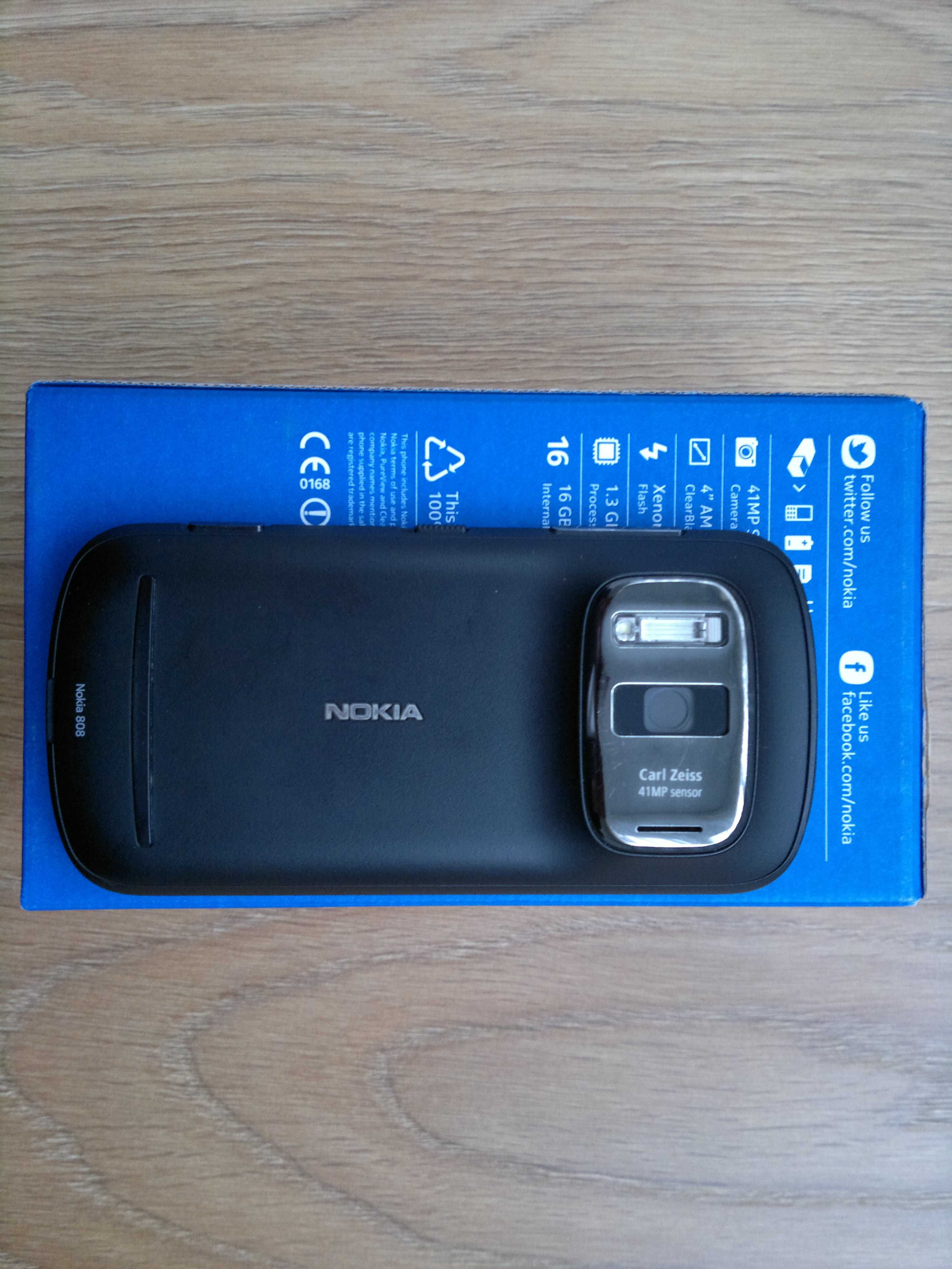 Nokia 808 Pureview