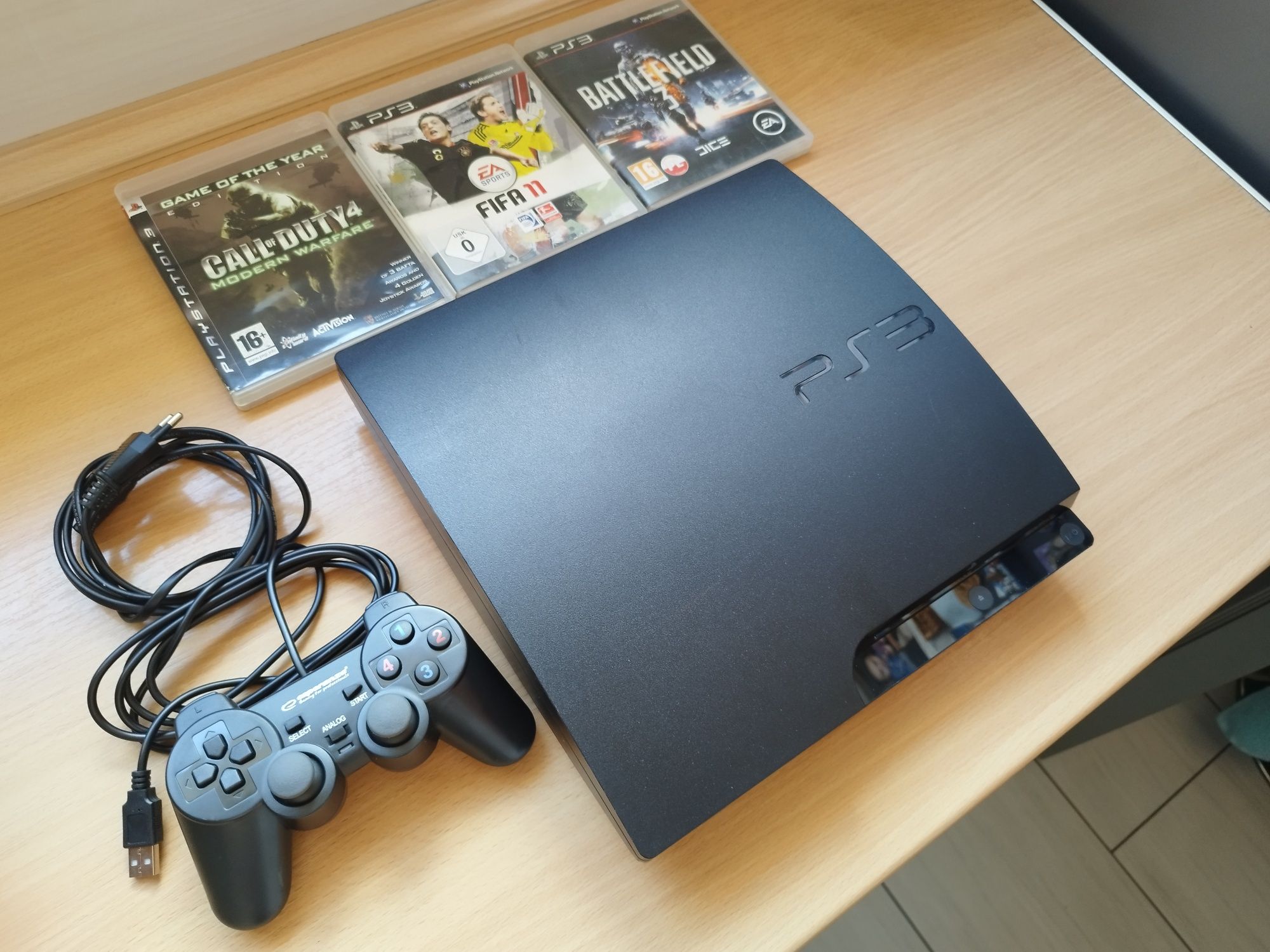 Konsola ps3, PlayStation 3 slim, stan bardzo dobry, wysyłka olx