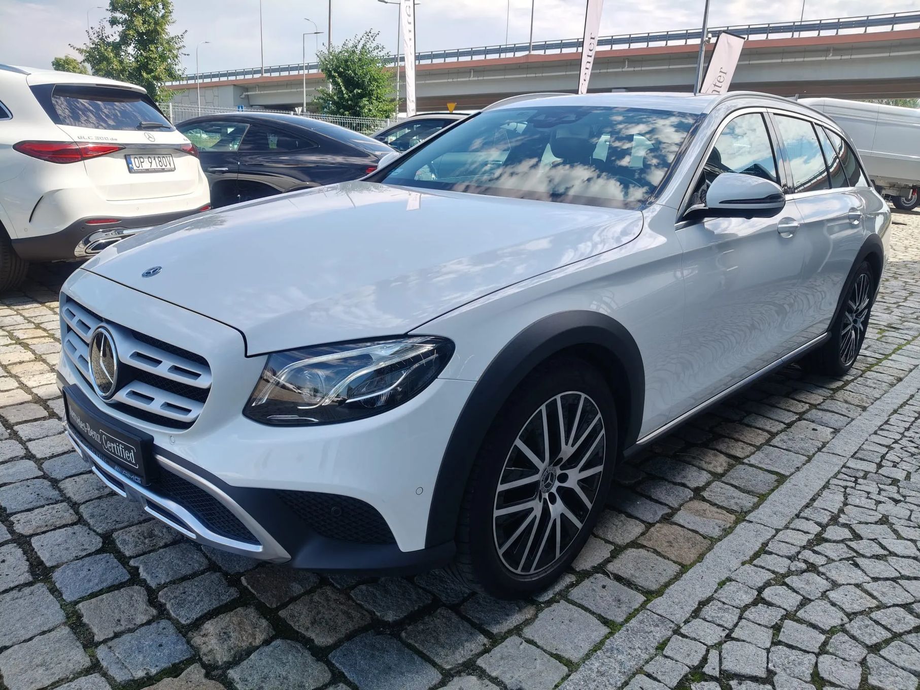 Mercedes-Benz Klasa E Burmester, Distronic, Szyberdach, Kamera 360, Airmatic