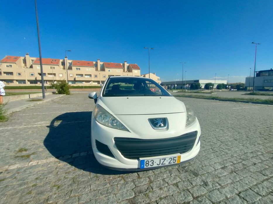 Peugeot 207 1.4 Hdi