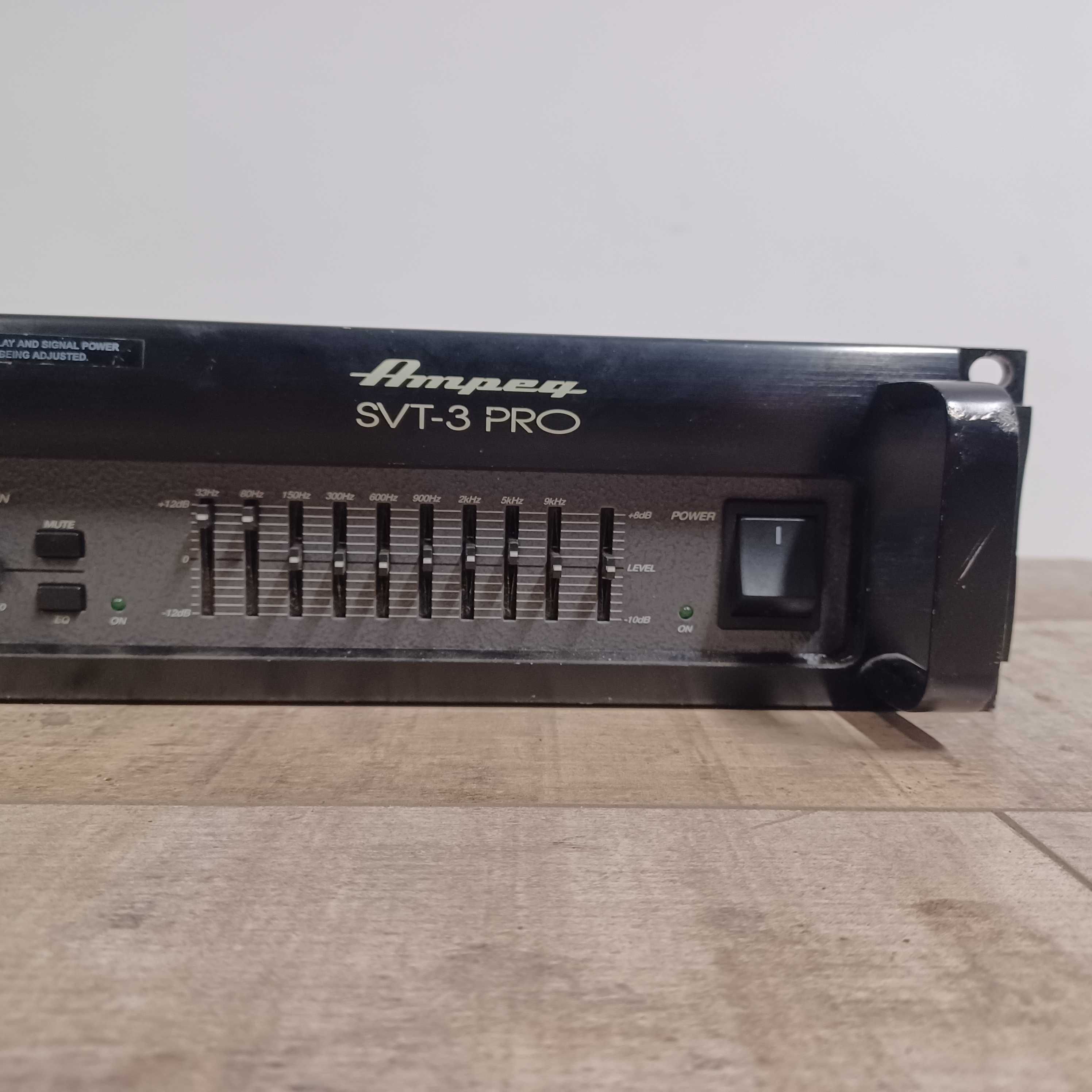 Ampeg SVT-3Pro lampowy head basowy 450W