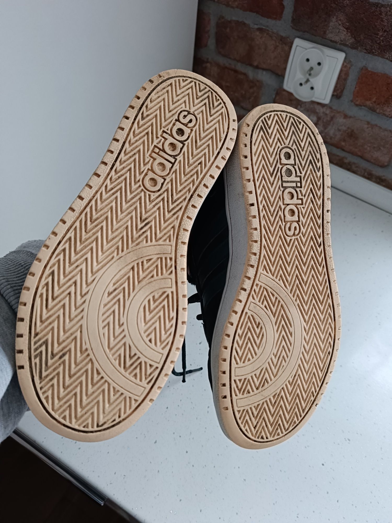 Buty Adidas r. 35