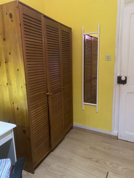 Quarto aluga se a estudante ou estudante trabalhador  lisboa