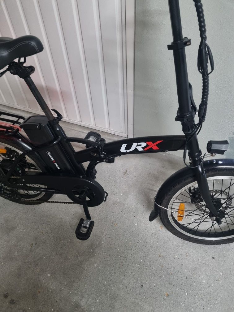 Bicicleta eletrica dobrável