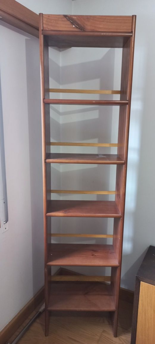 Estante. (200A x 50L x 2,5E) 5 prateleiras