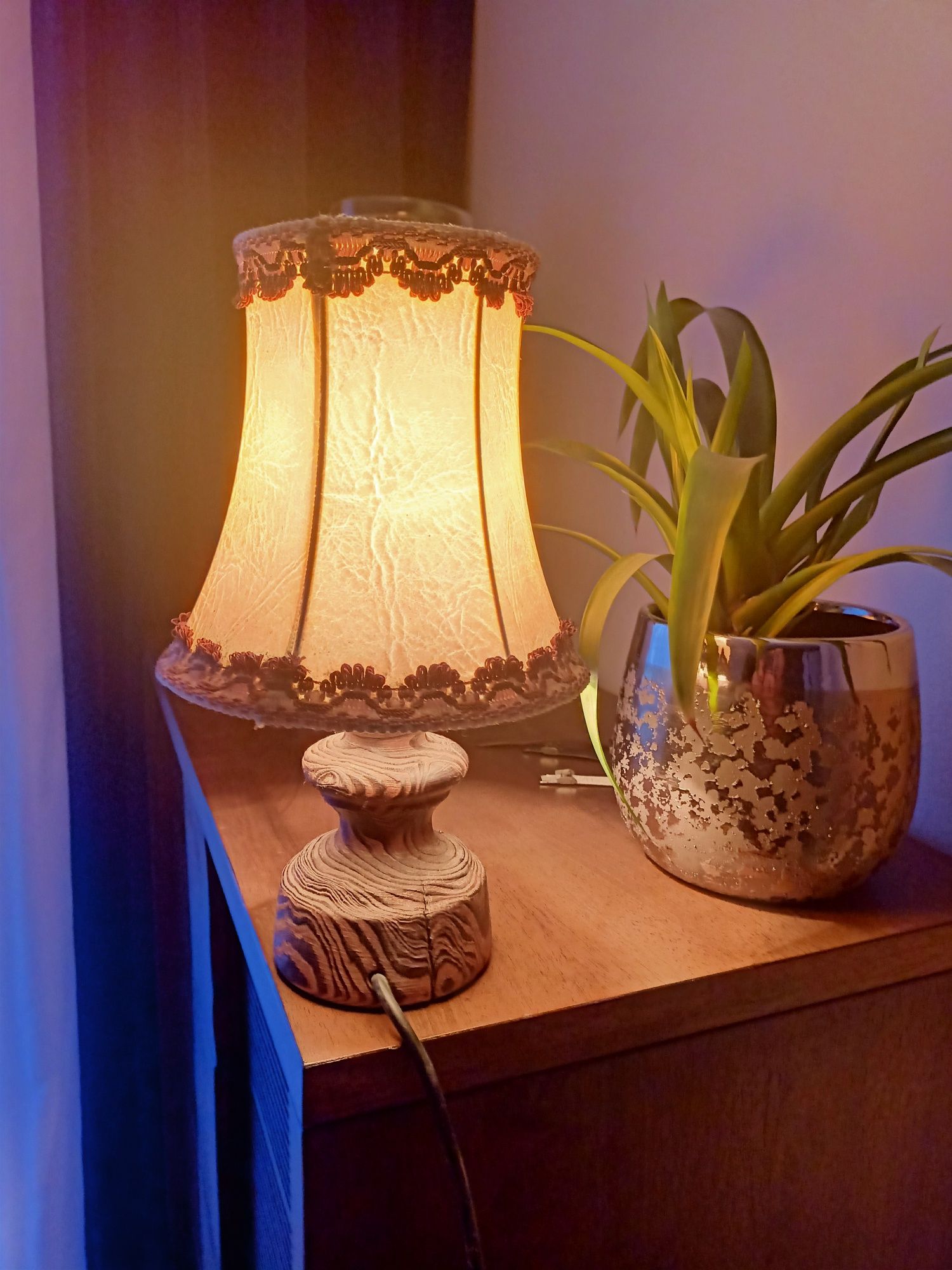 Mała lampka nocna z abażurem vintage retro Boho PRL stołowa gabinetowa