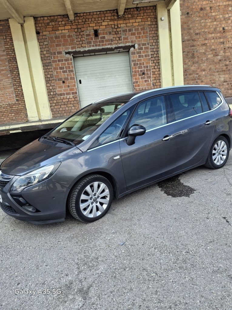 Opel Zafira tourer