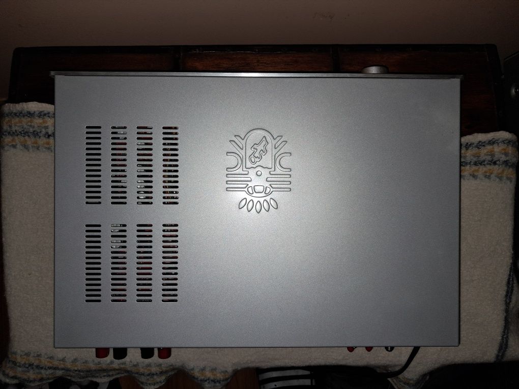 Block CVR 250 wzmacniacz CD, bluetooth, Dab+ radio cyfrowe