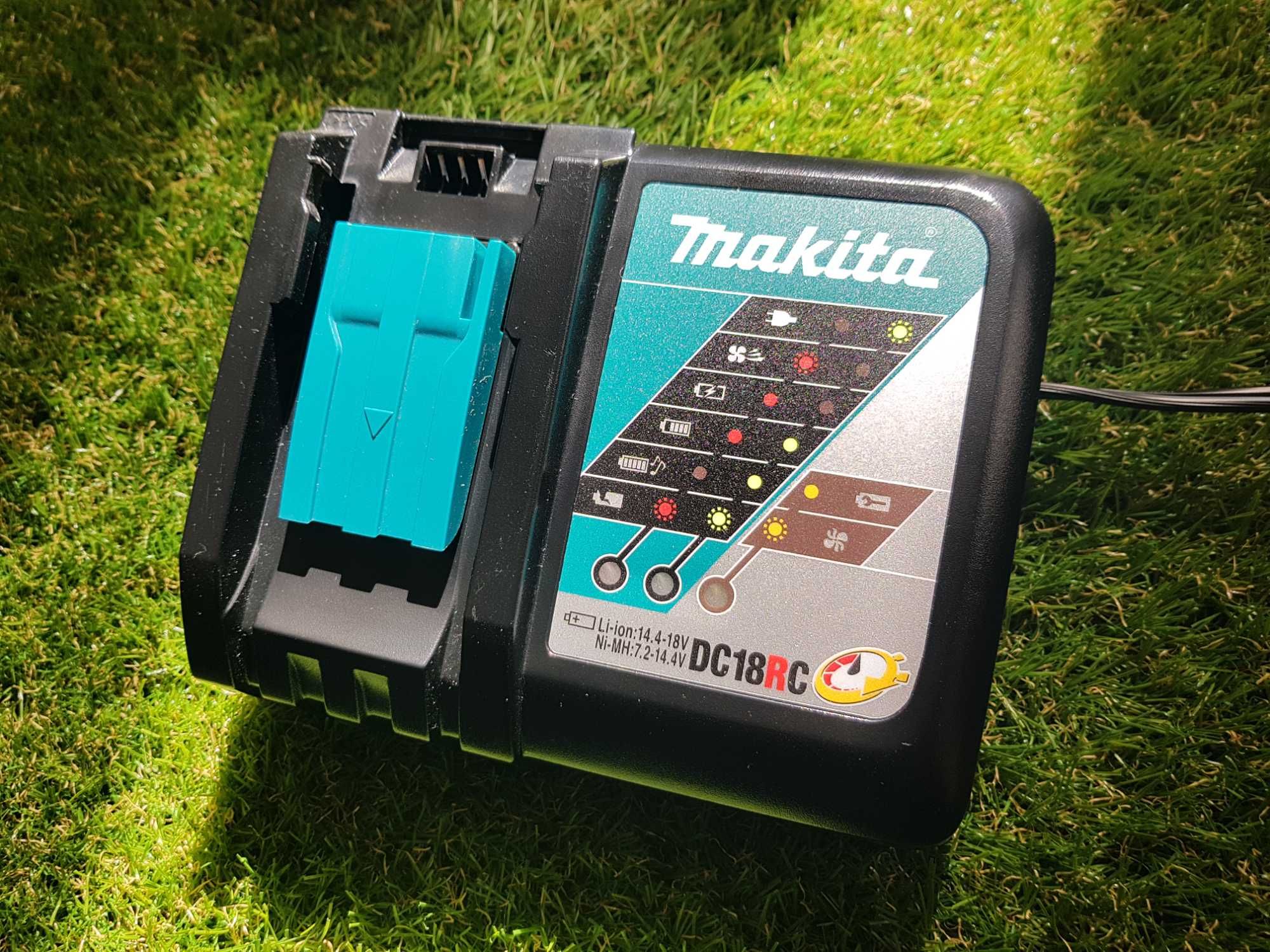 Зарядний пристрій Makita DC18RC 220V