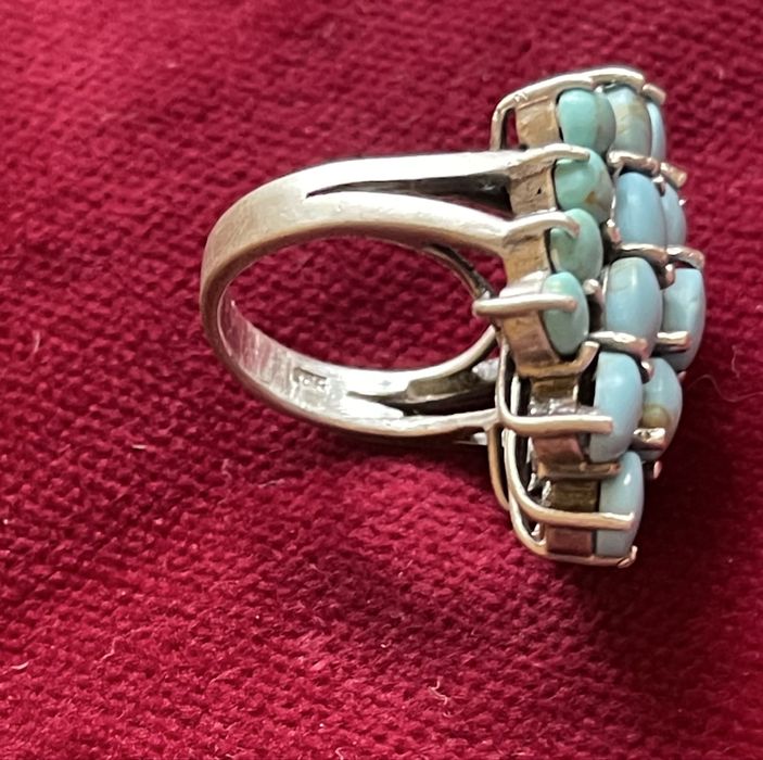 Стильна срібна каблучка з бірюзой