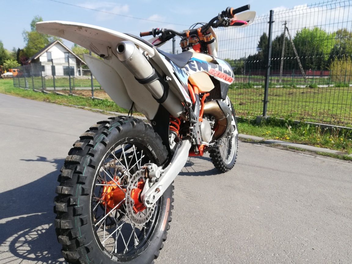 Ktm exc 300 six days