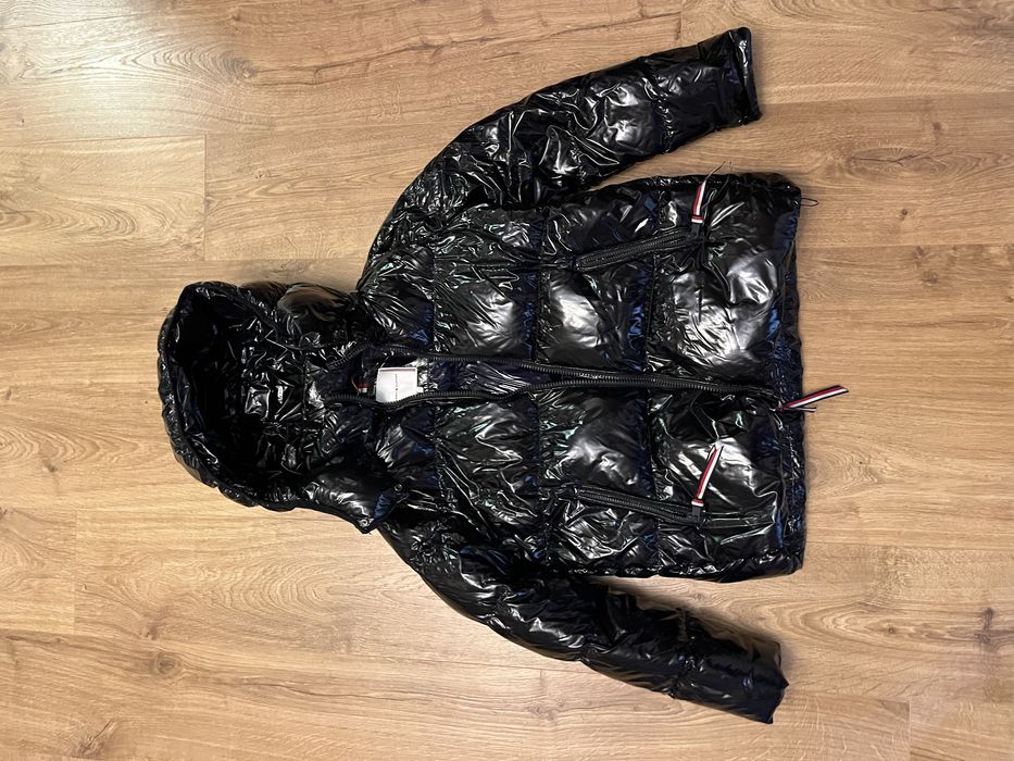Курточки tommy hilfiger оригинал бу