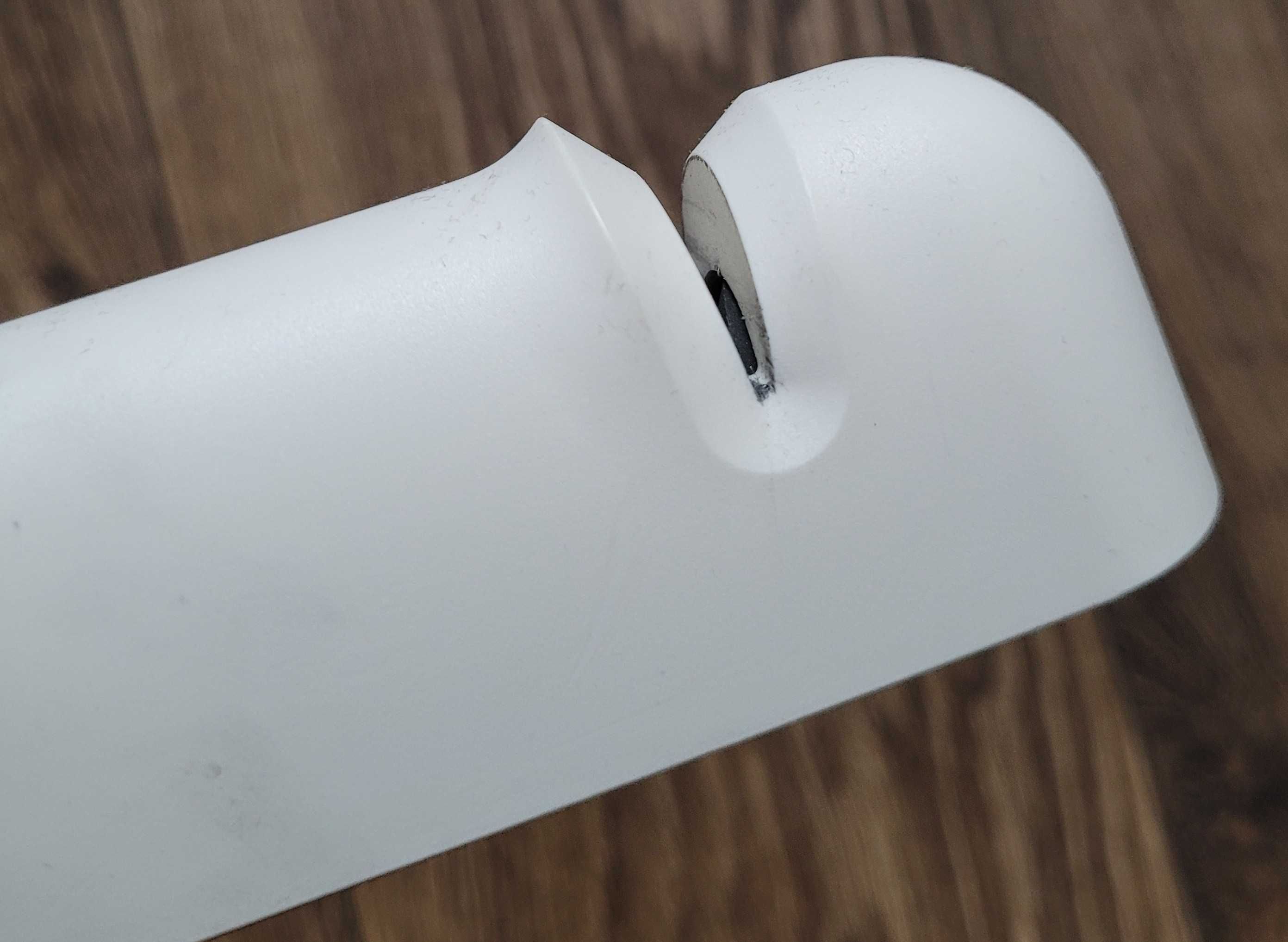 ręczna ostrzałka do noży Fiskars Roll - Sharp biała jak nowa