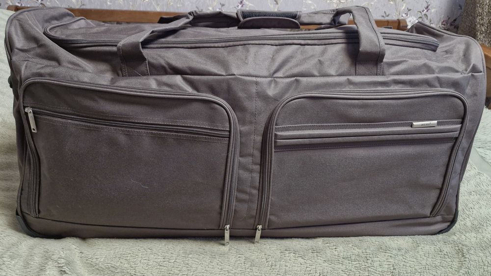 Сумка - валіза величезна велетень 140 літрів ! Paris LYS