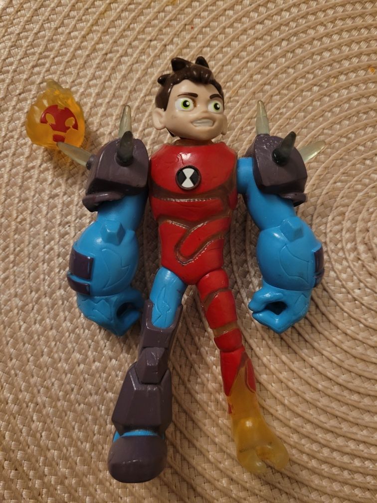 Figurka Ben10   13 cm