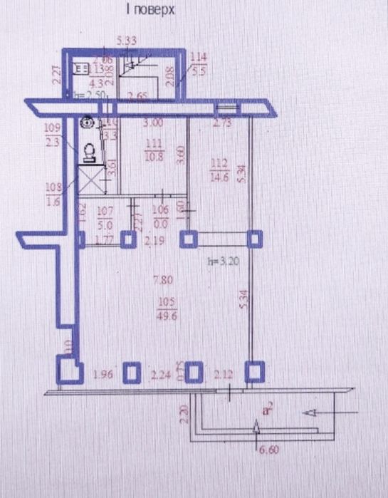 Приміщення на проспекті Олександра Поля 100