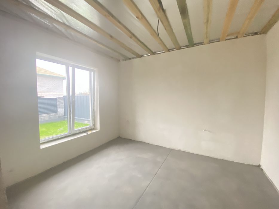 Одноповерховий будинок з чистовим оздобленням!