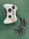 Xbox 360 pad controller przewodowy + części zamienne