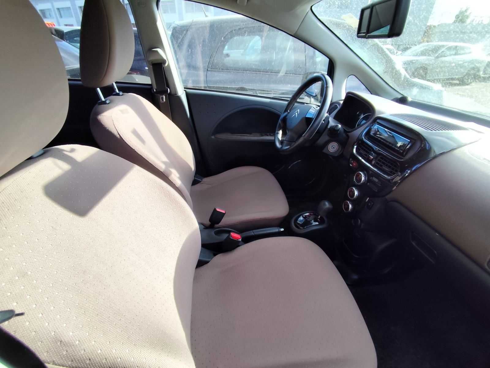 Citroen C-Zero 16 квт на 100 км бюджетна електричка
