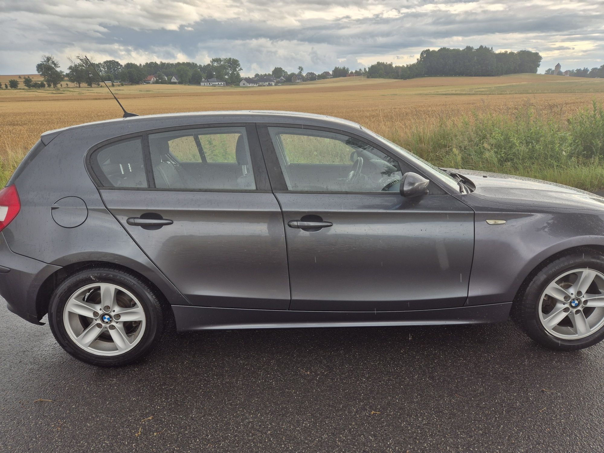 Sprzedam BMW 1 AUTOMAT