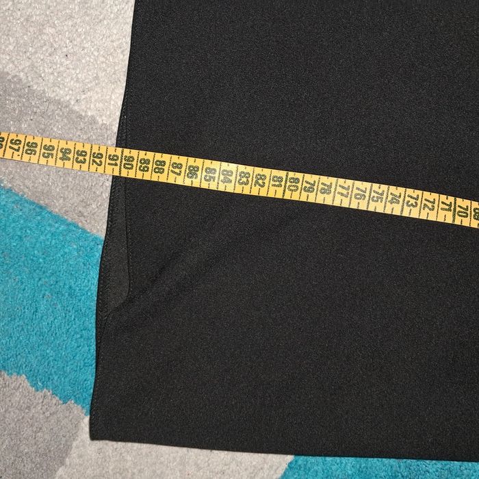 Czarna sukienka elegancka z koronką M L