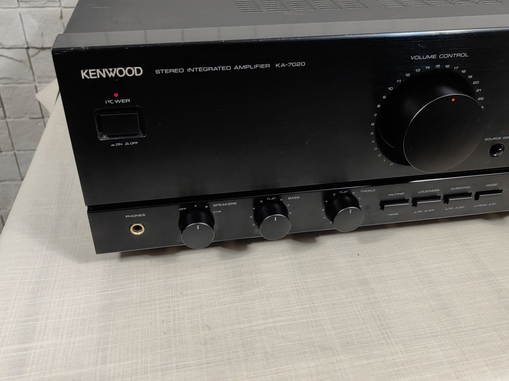 Kenwood KA-7020 Potężny wzmacniacz stereo