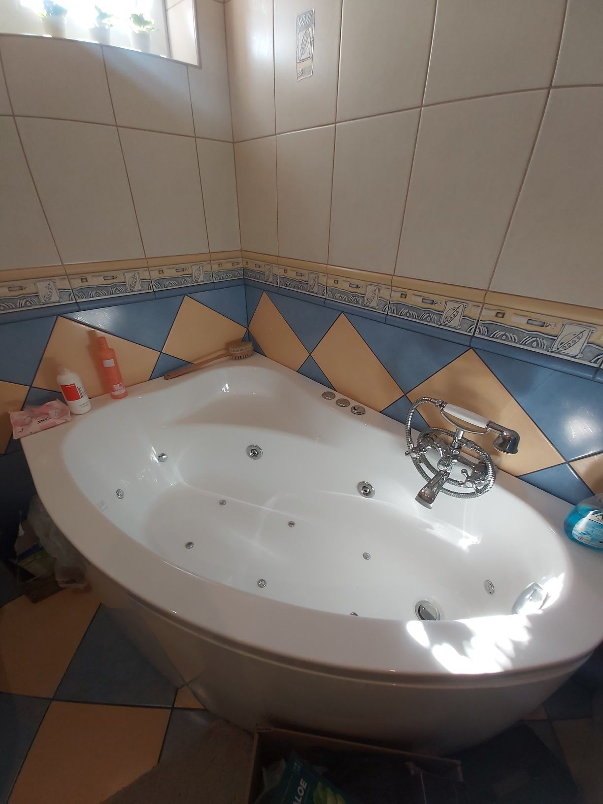 Wanna z hydromasażem