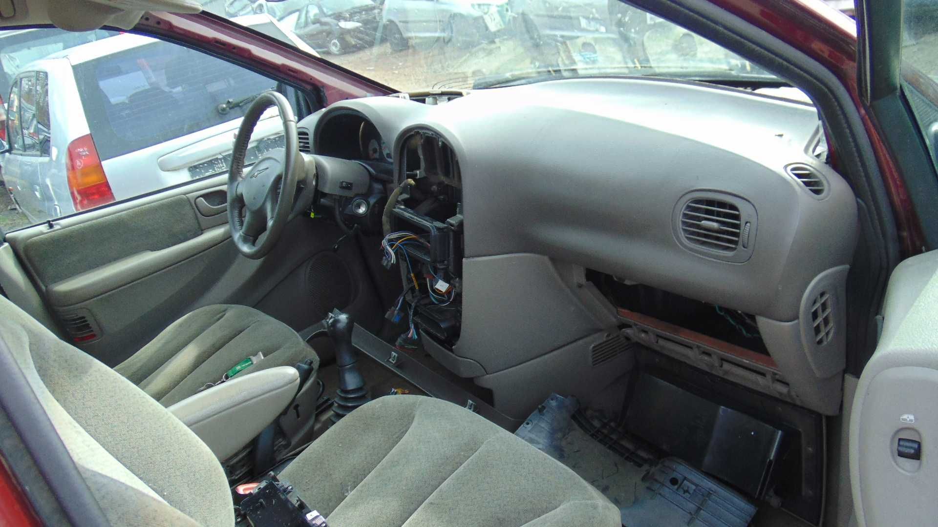 Mar4 Chrysler voyager IV z przeznaczeniem na części