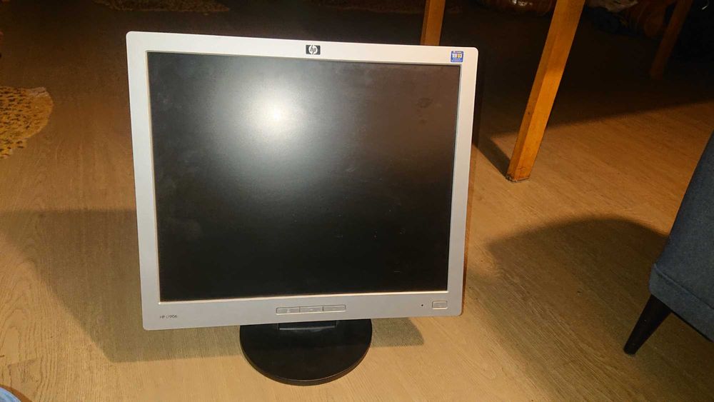 monitor 19" Hewlett Packard HP L 1906